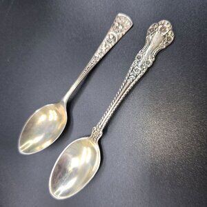 Vintage Sterling Silver Ornate Teaspoons With Intricate Floral Patterns CT35E